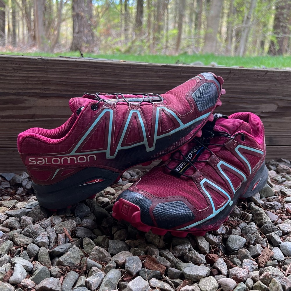 Salomon XA Pro 3D Shoes Wine Women’s Trail Hiking Sneakers Size 6.5